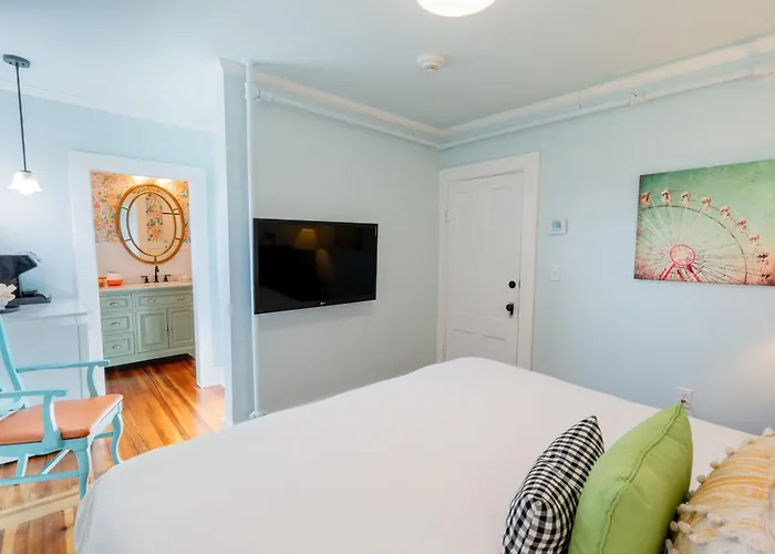 Ocean House Boutique Hotel & Motel