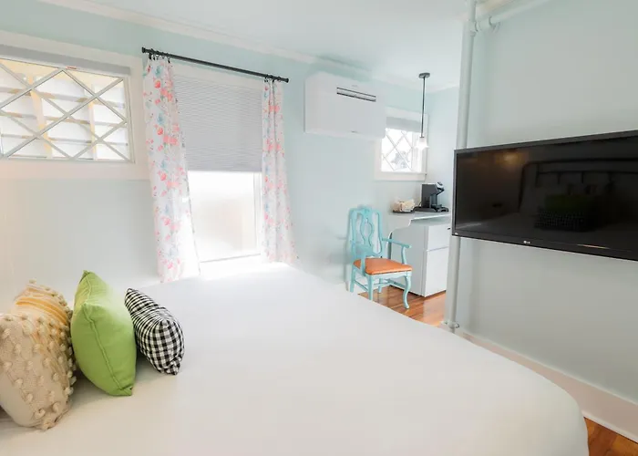 Ocean House Boutique Hotel & Motel