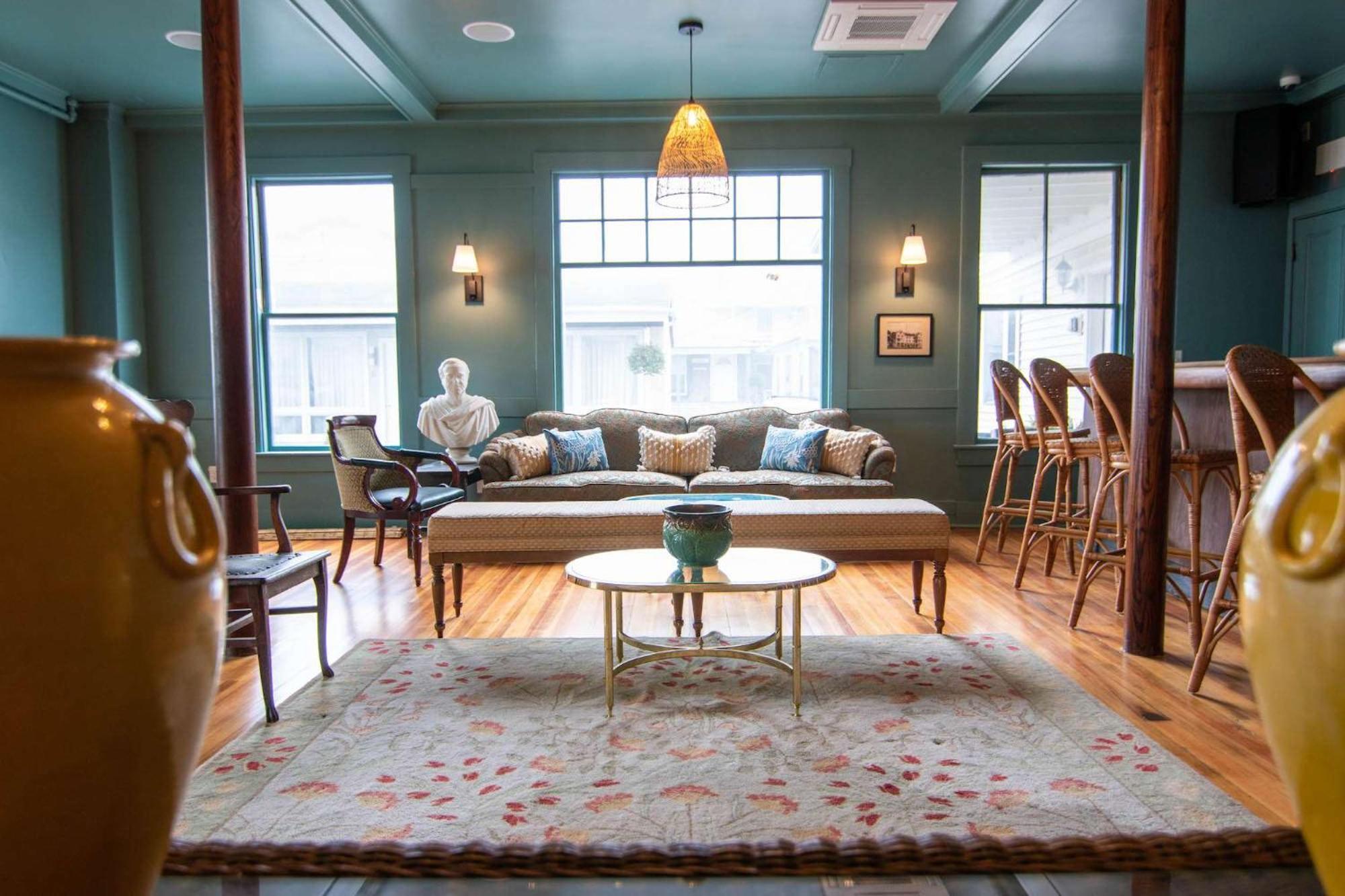 Ocean House Boutique & Hotel