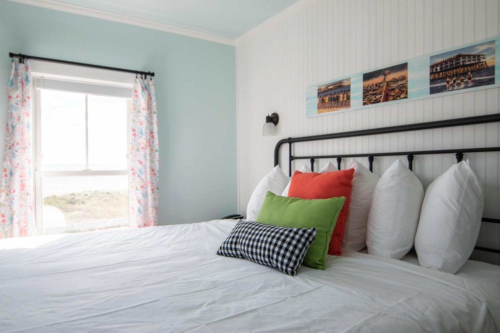 Ocean House Boutique & Hotel 2*
